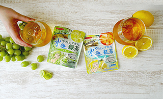 「水出しやさしいデカフェ」マスカット緑茶・瀬戸内レモン紅茶　イメージ